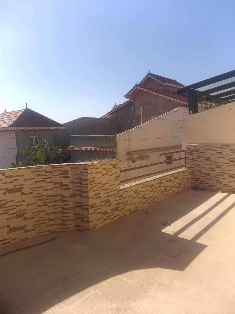 Location Appartement F5 Djasr Kasentina