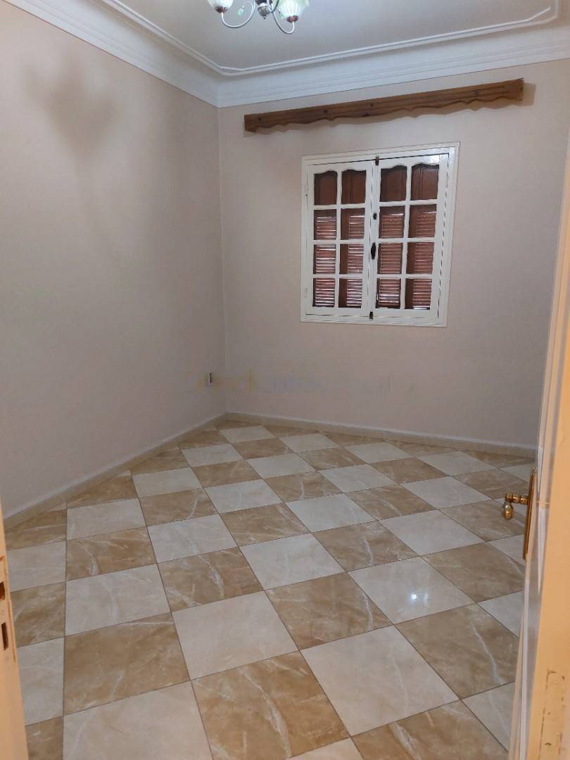 Location Niveau de villa F3 Birkhadem