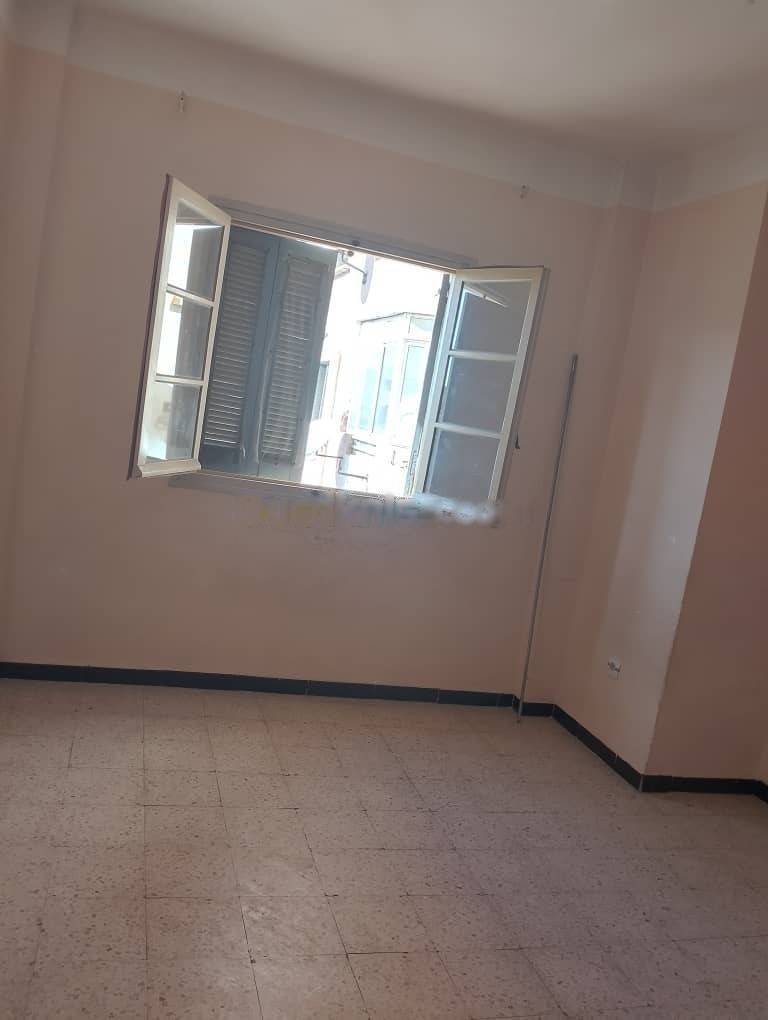 Location Appartement F3 Baba Hassen