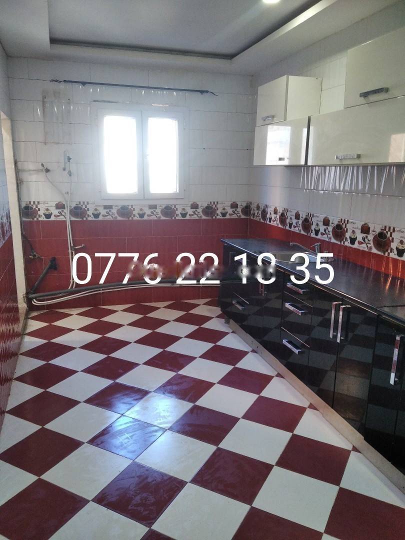 Location niveau de villa f2 les eucalyptus