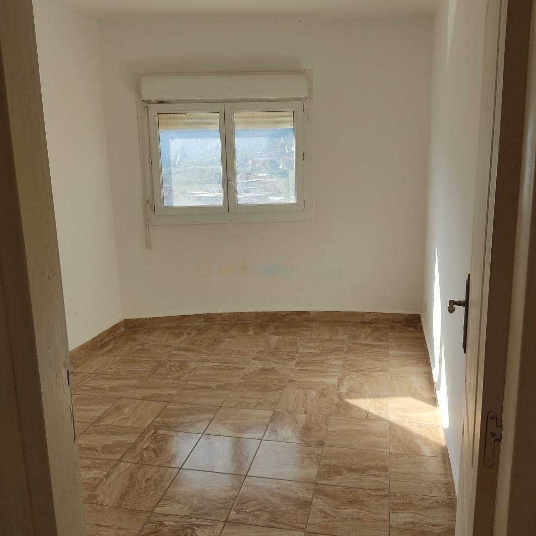 Vente Appartement F3 Annaba