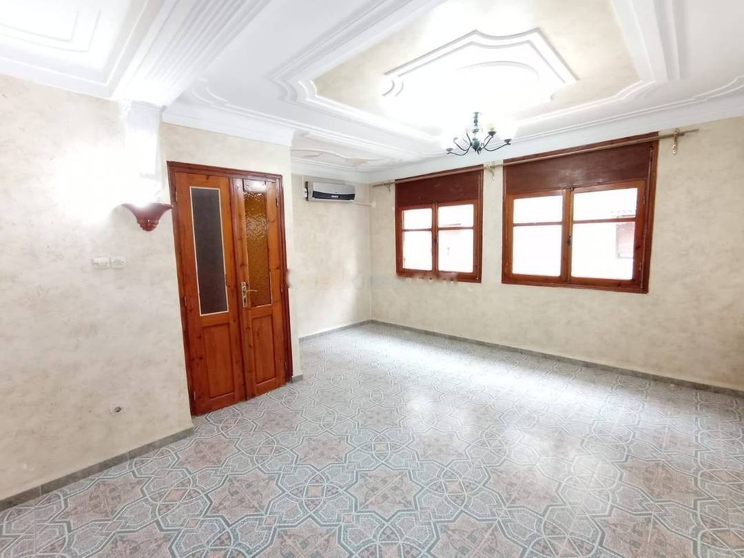 Location Niveau de villa F4 Mohammadia