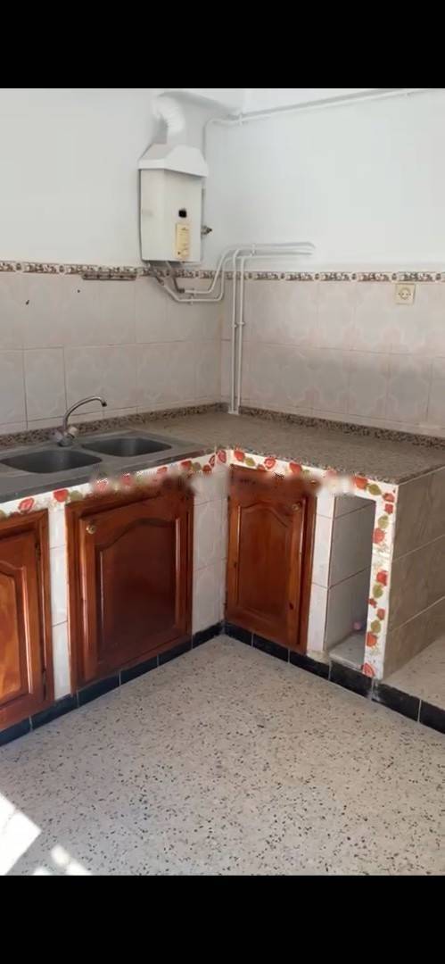 Location Appartement F03 Bouzareah