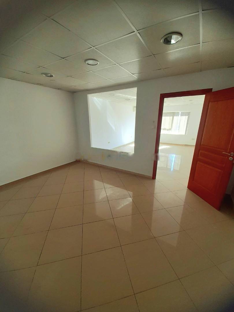 Location Local F2 Baba Hassen
