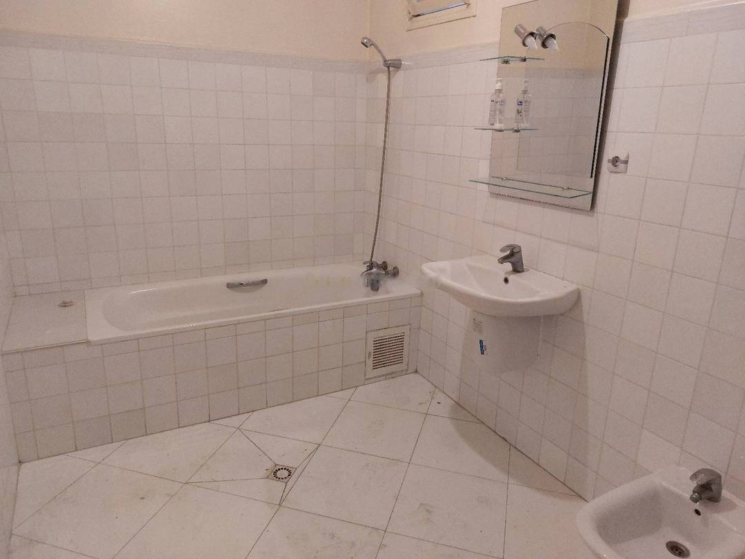 Location Niveau de villa F4 Dar El Beida