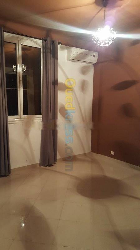 Location Appartement F4 Bir Mourad Rais