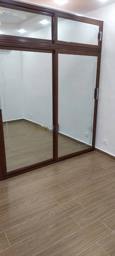 Location Appartement F3 Bab Ezzouar