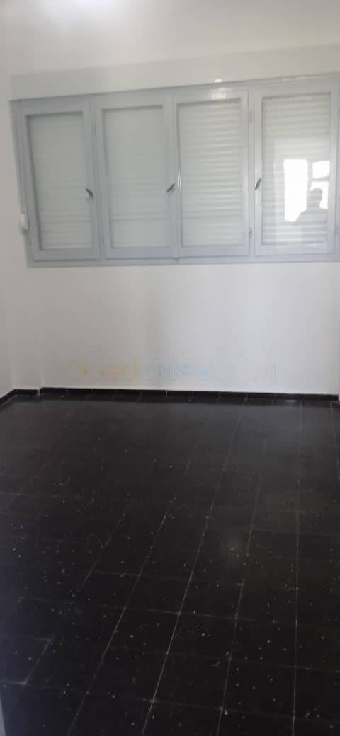 Location Appartement F3 Ben Aknoun