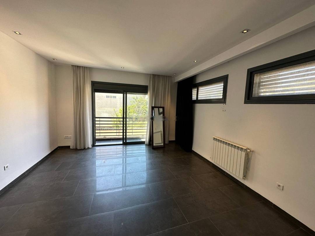 Location Appartement F5 Bir Mourad Rais