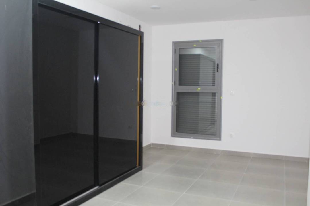 Location Appartement F4 Bir Mourad Rais