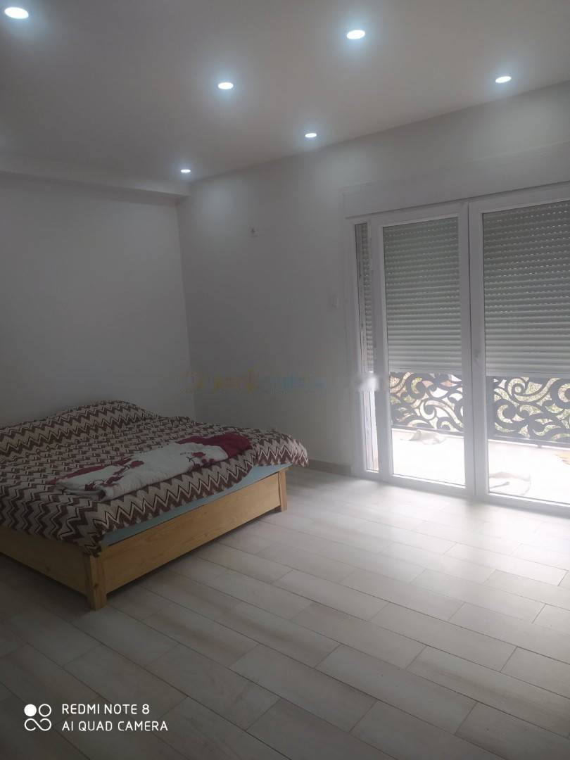 Location saisonnière Appartement F2 Bab Ezzouar