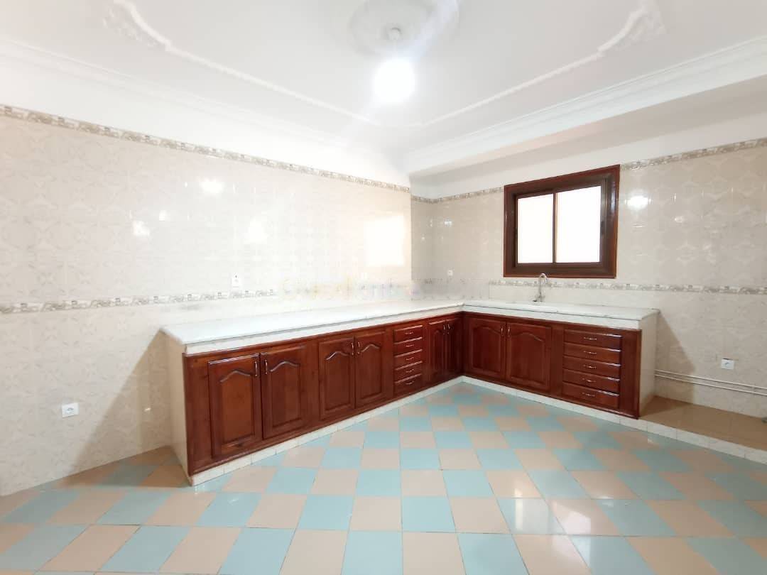 Location Appartement F5 Dar El Beida