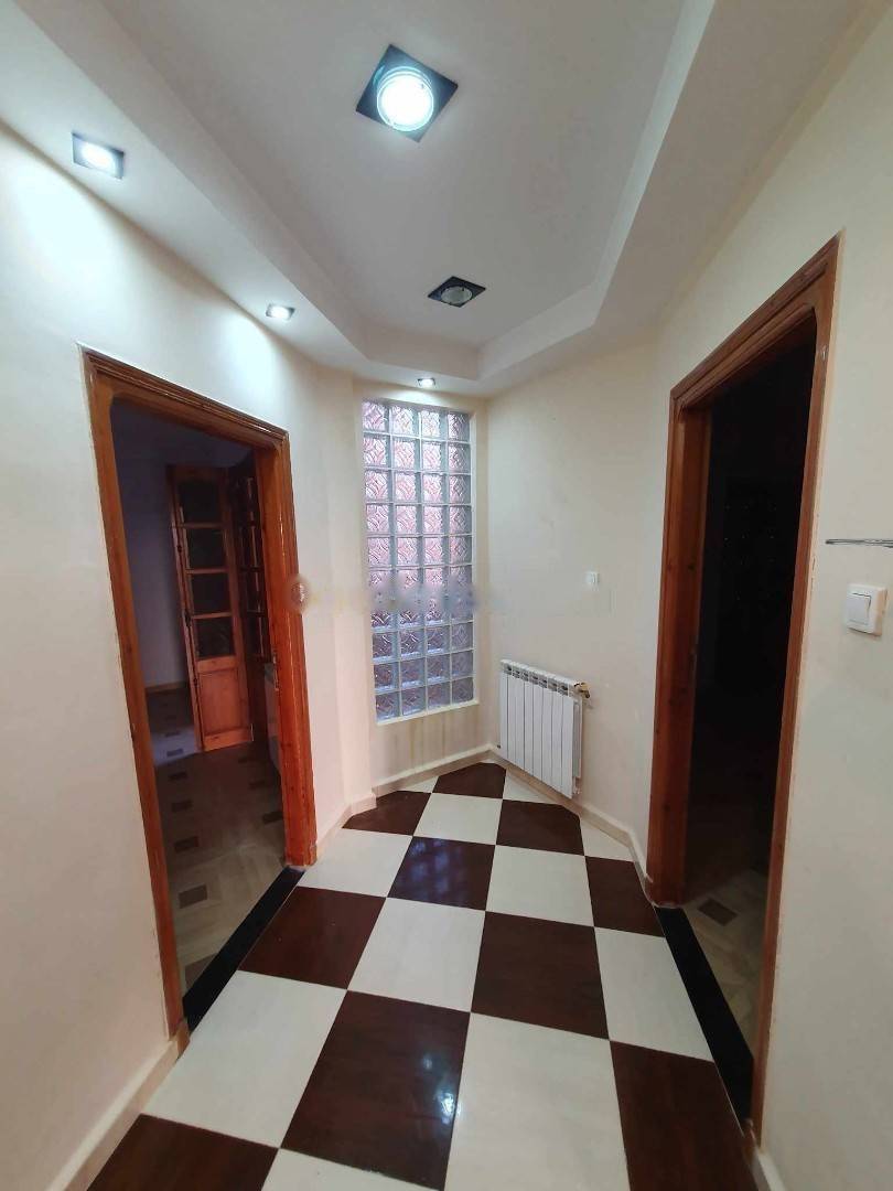 Location Appartement F4 Bordj El Bahri