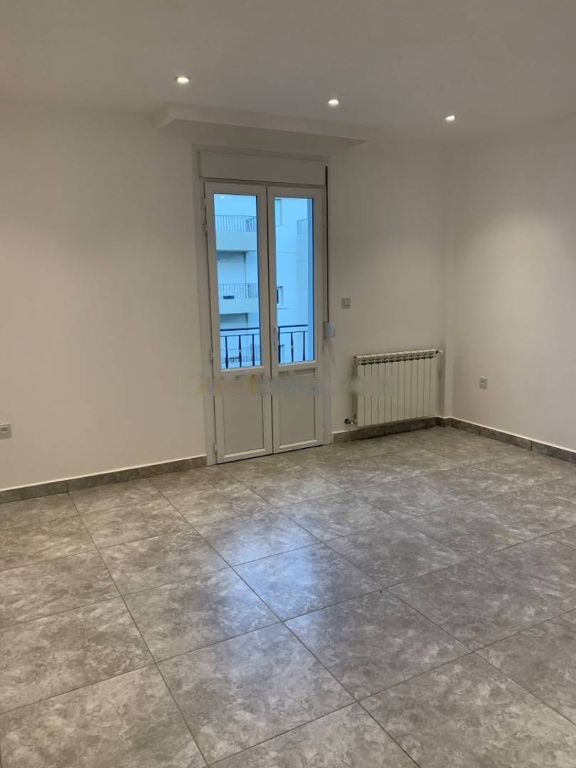 Location Appartement F6 Cheraga