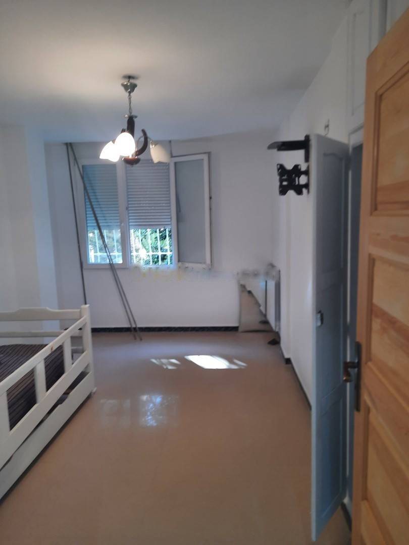 Location Appartement F4 Ben Aknoun