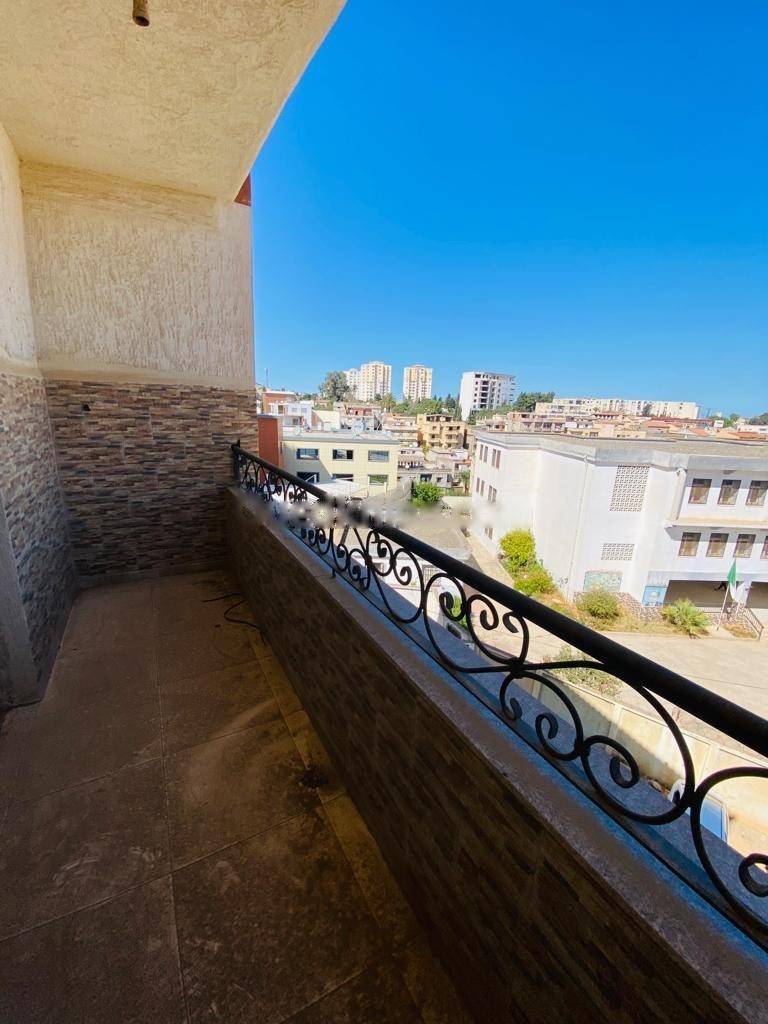 Location Appartement F4 Bir Mourad Rais