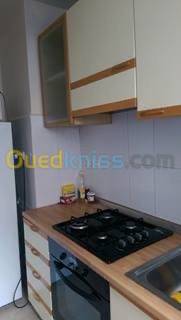 Location Appartement F3 El Mouradia