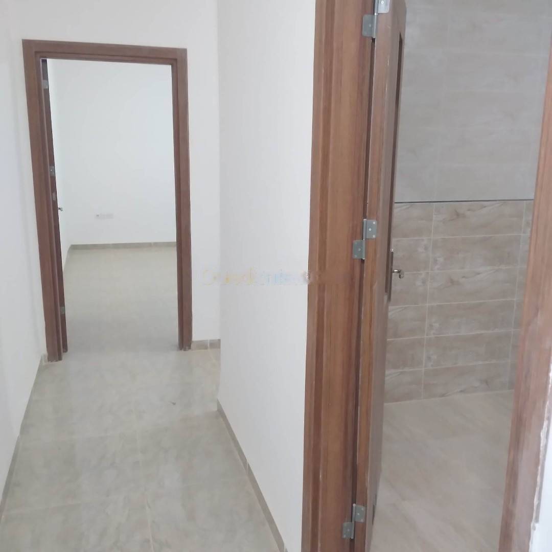 Location Appartement F5 Zeralda