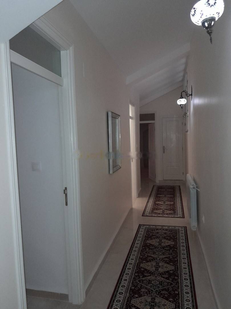 Location Appartement F6 El Achour