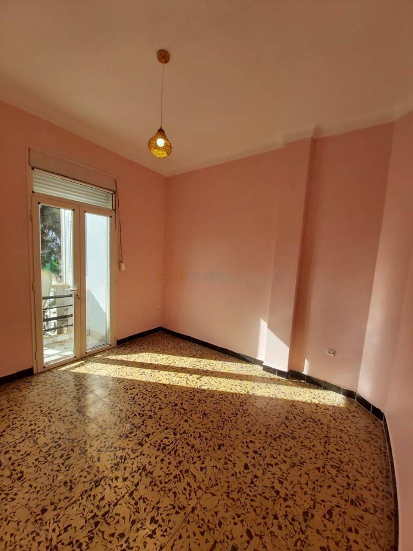 Location Appartement F3 El Biar