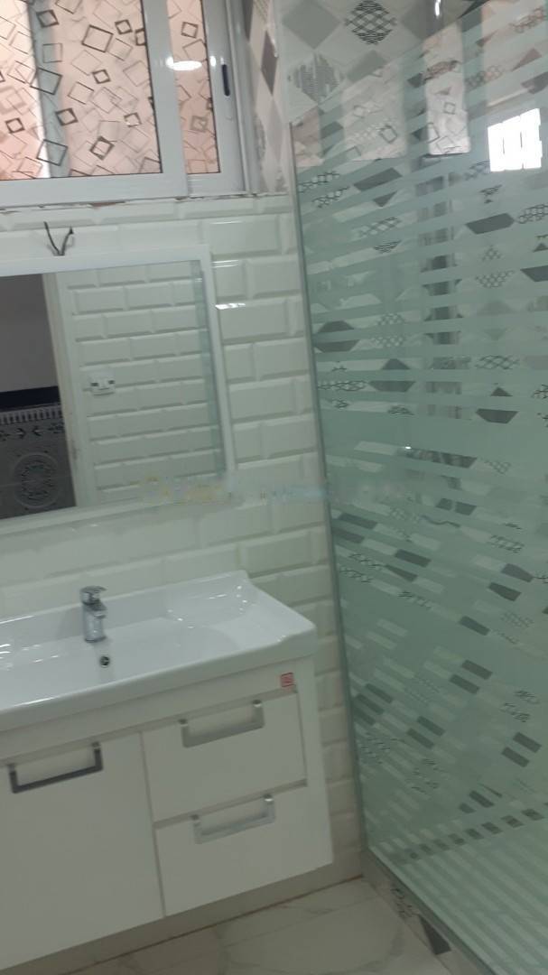 Location Appartement F4 Bir Mourad Rais
