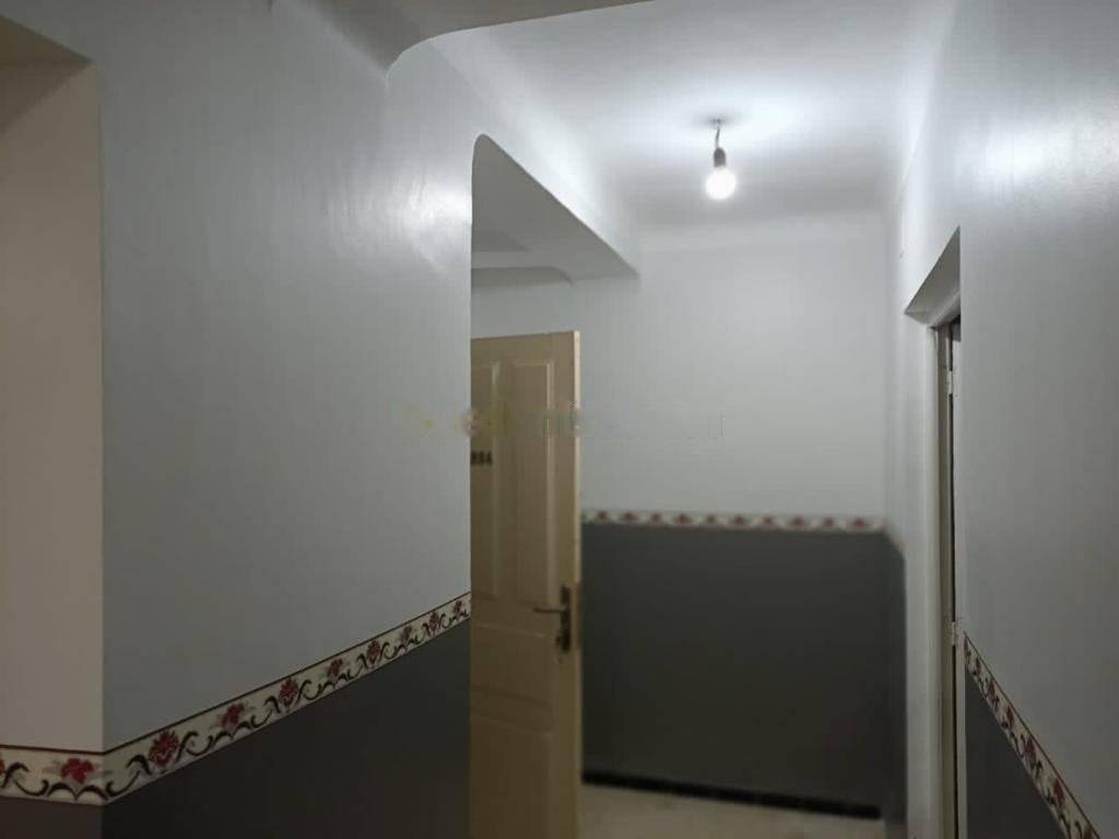 Location Appartement F3 Bab Ezzouar