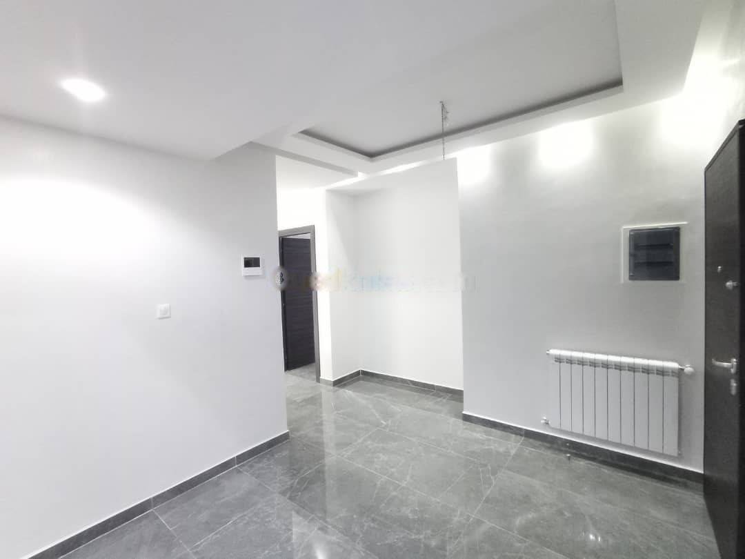 Location Appartement F4 Hydra