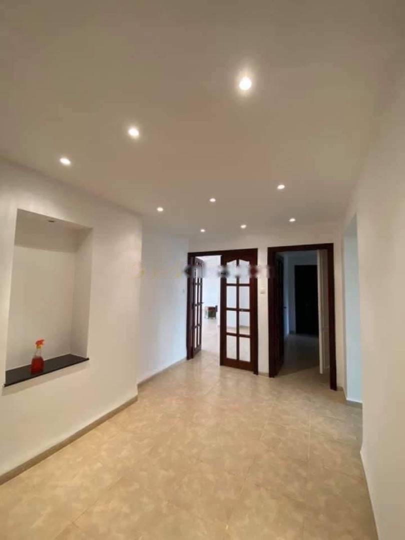 Location Appartement F4 Ben Aknoun