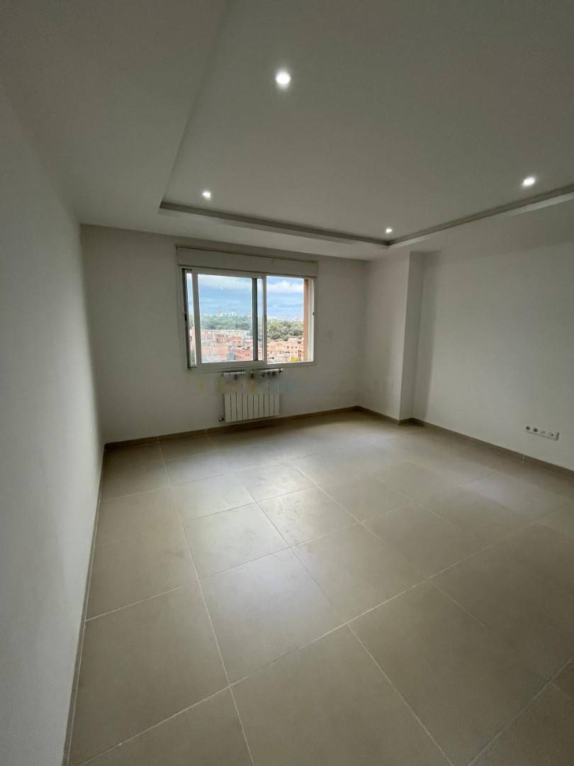 Vente Appartement F4 El Achour