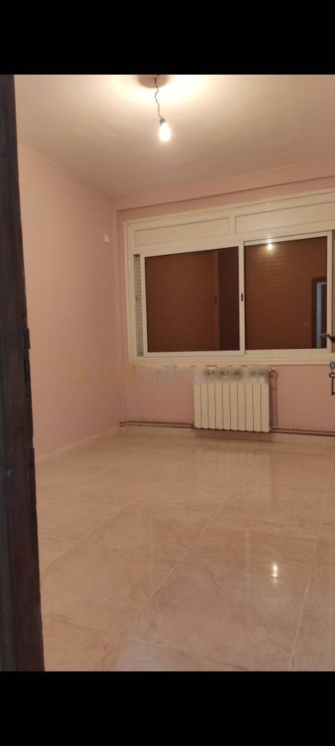 Vente Appartement F4 Hydra