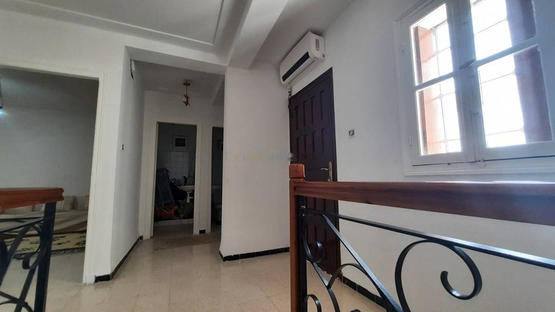 Location Villa Reghaia