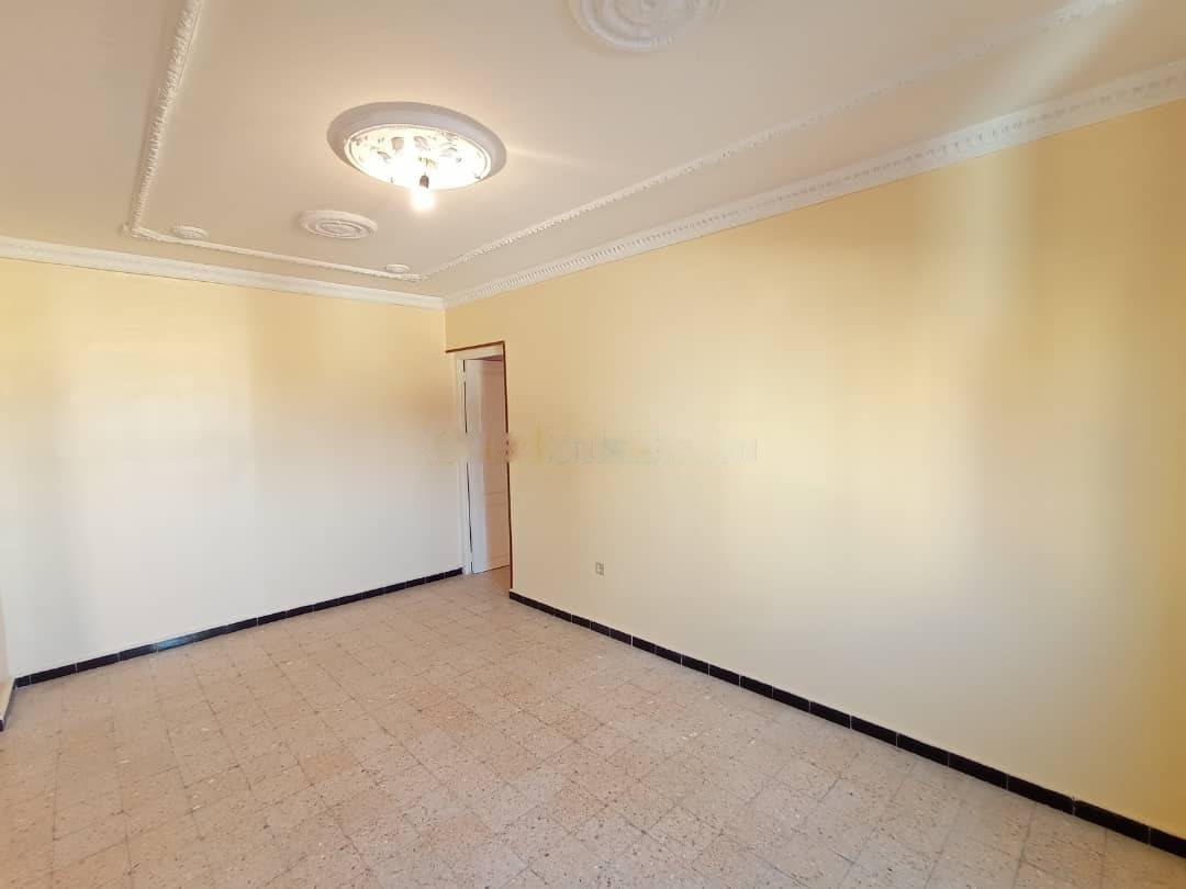 Location Appartement F5 Mohammadia