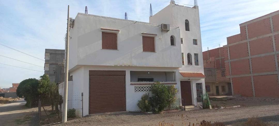 Vente Niveau de villa F5 Tessala El Merdja