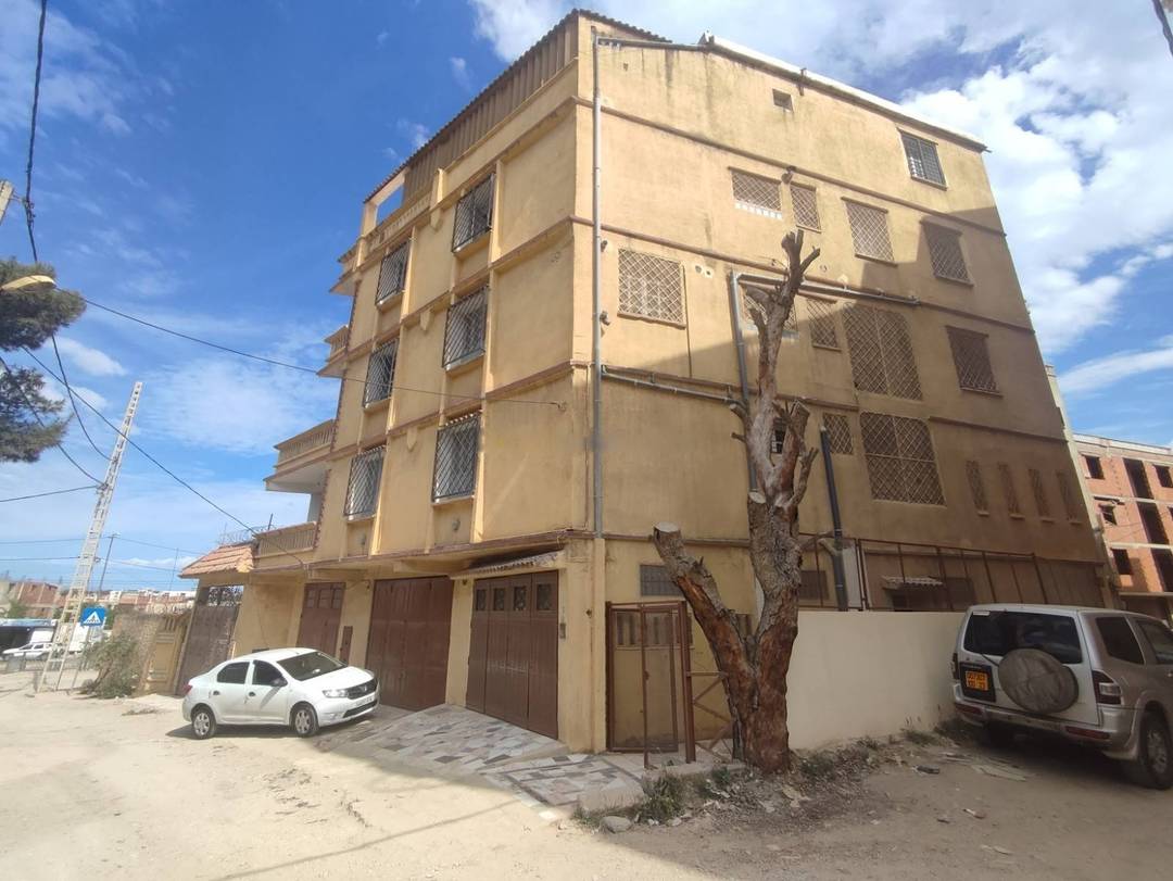 Vente Villa F14 Bordj El Kiffan