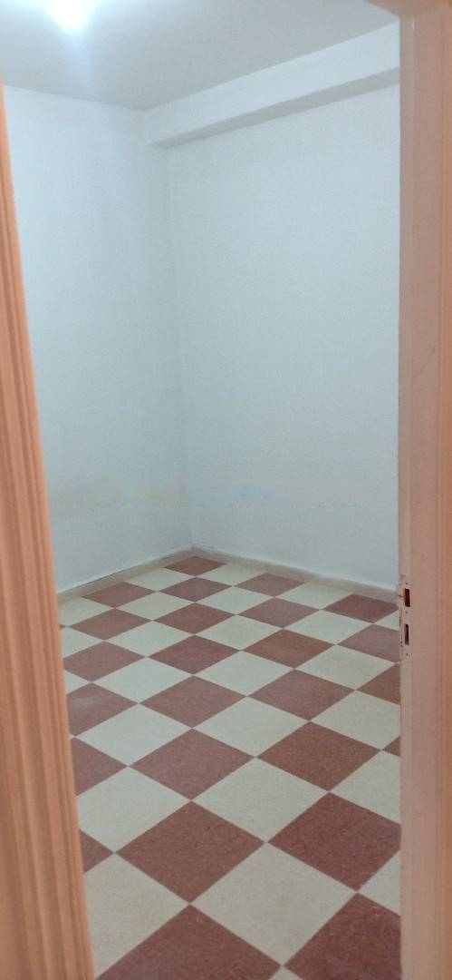 Location Appartement F2 Birkhadem