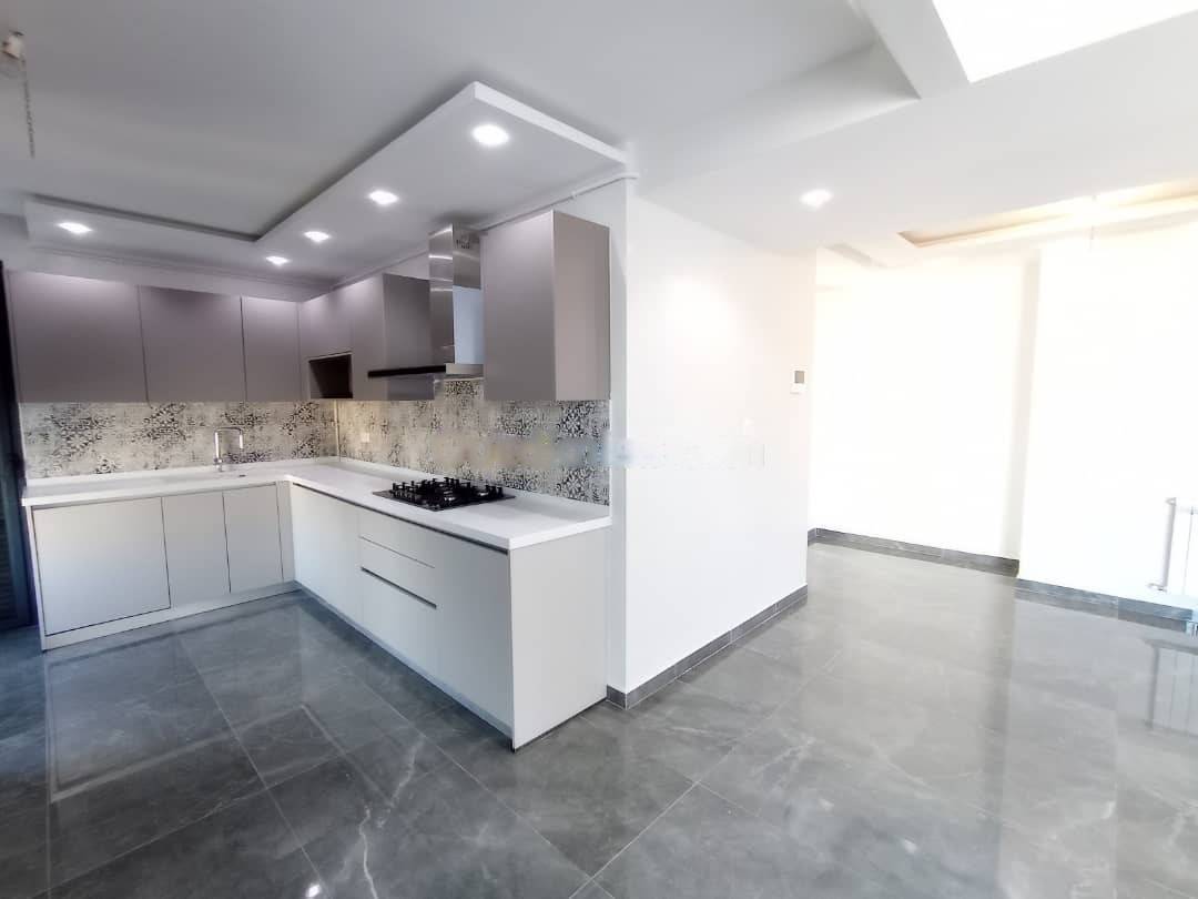Location Appartement F4 Hydra
