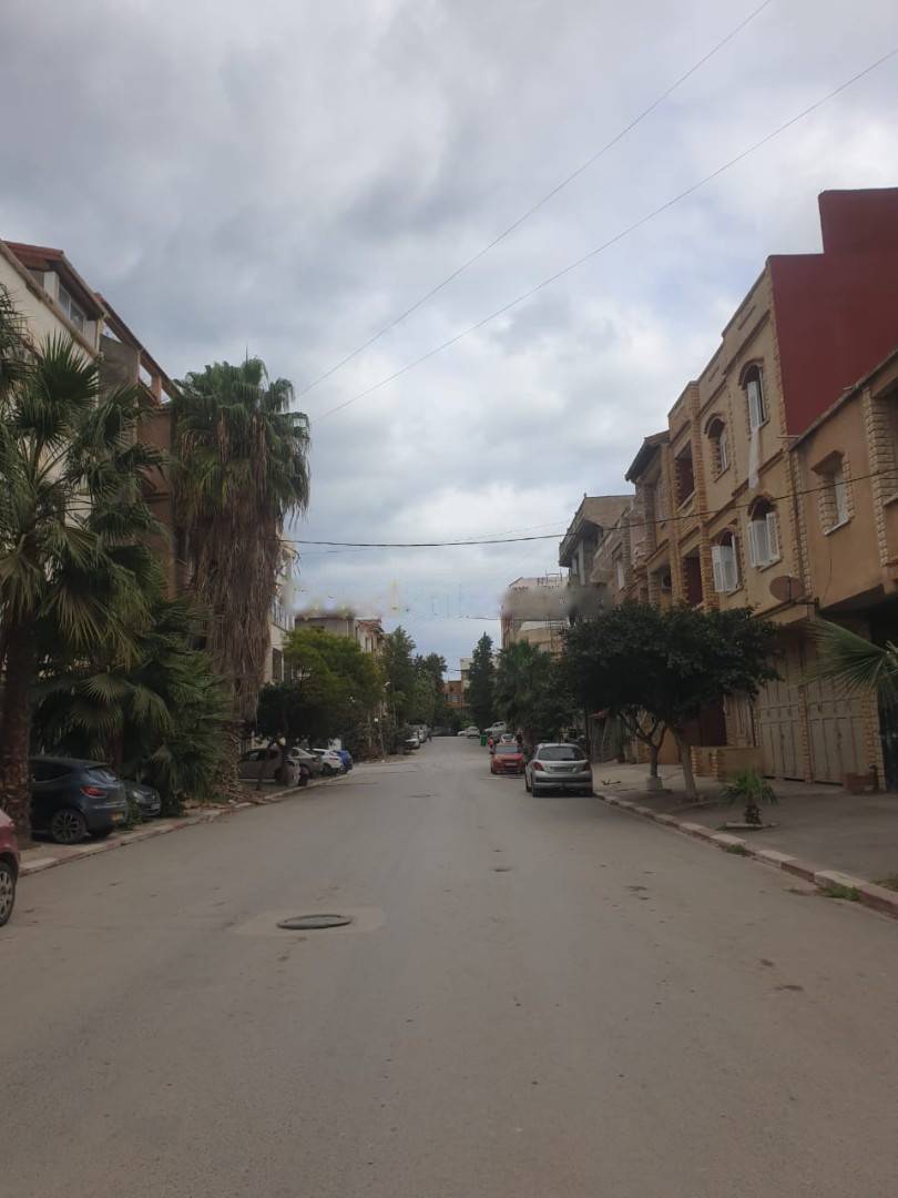 Location Appartement F4 Bordj El Bahri