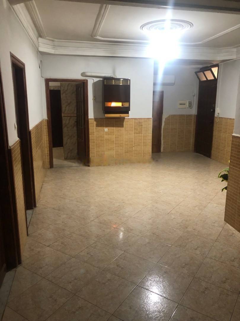 Location Niveau de villa F4 Bouzareah