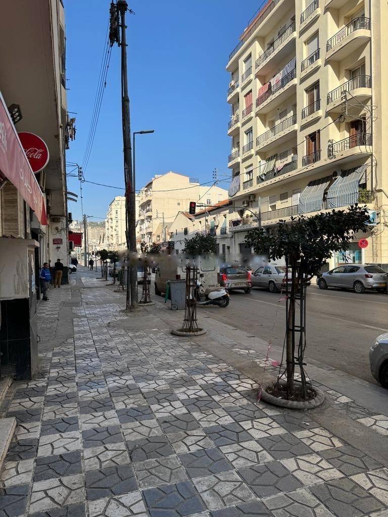 Location Local Belouizdad