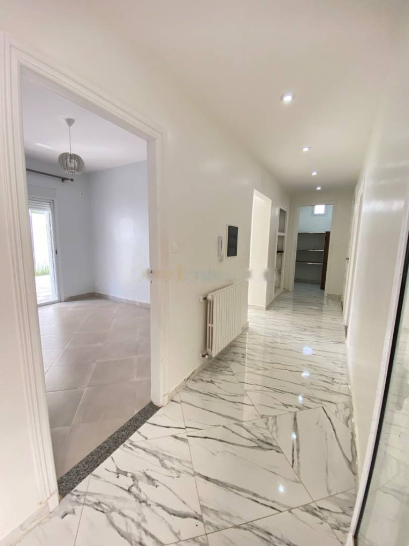 Location Appartement F3 Birkhadem