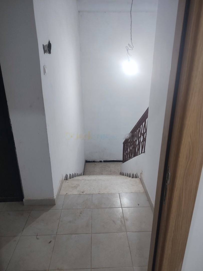 Location Appartement F2 Baraki