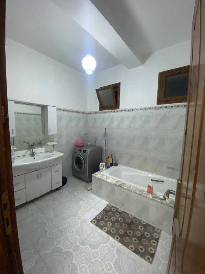 Location Niveau de villa F4 Dar El Beida