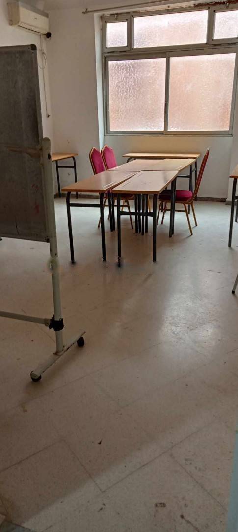 Location Niveau de villa F4 Bab Ezzouar