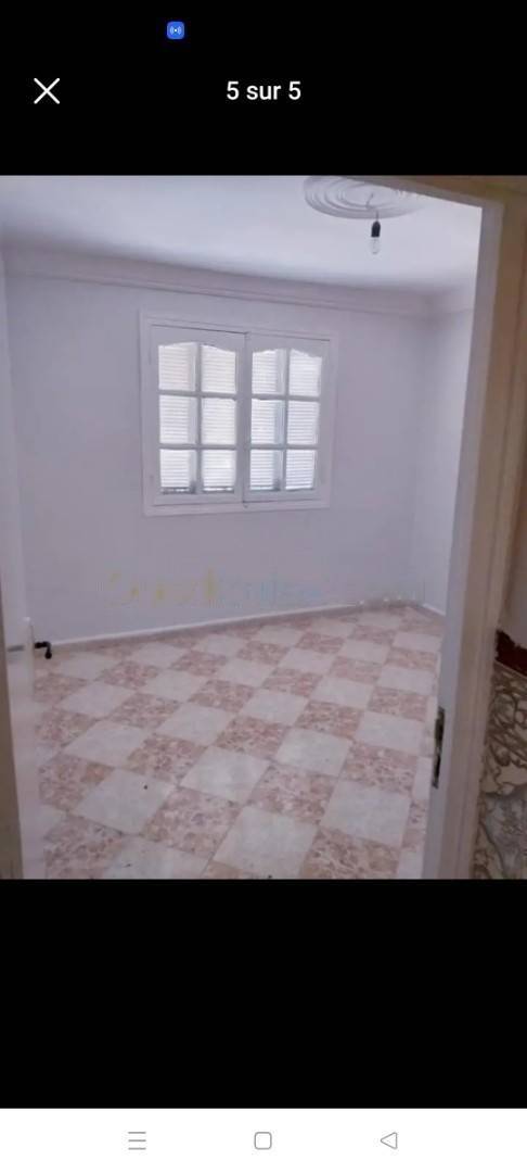 Location Appartement F5 Djasr Kasentina