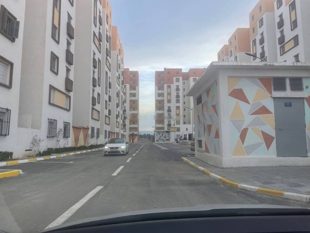 Location Appartement F3 Dar El Beida