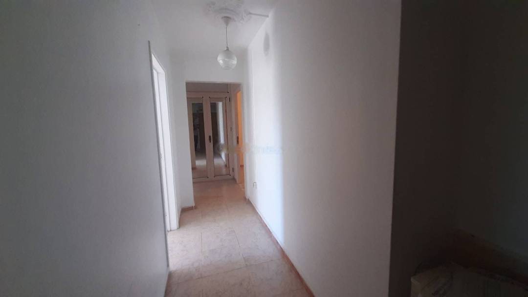 Location Appartement F4 Dely Ibrahim