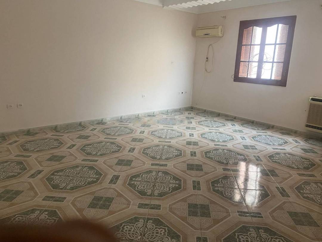 Location Niveau de villa F4 Baba Hassen