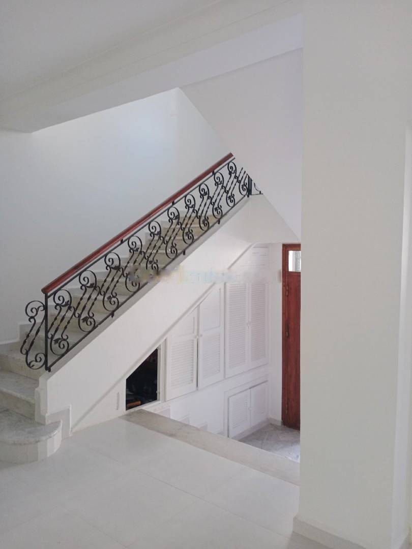 Location Villa Dely Ibrahim