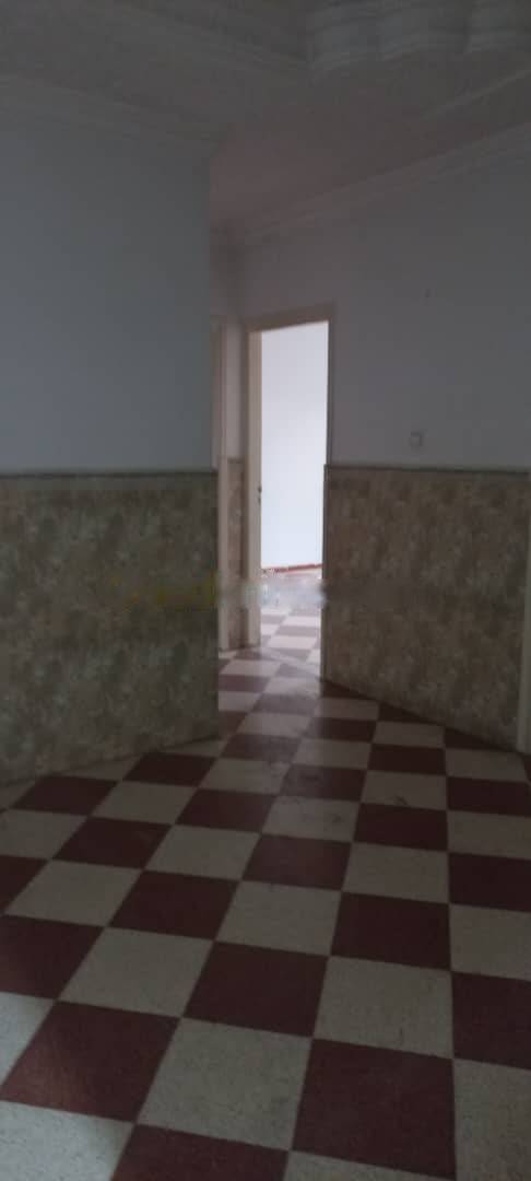 Location Niveau de villa F4 Oued Smar