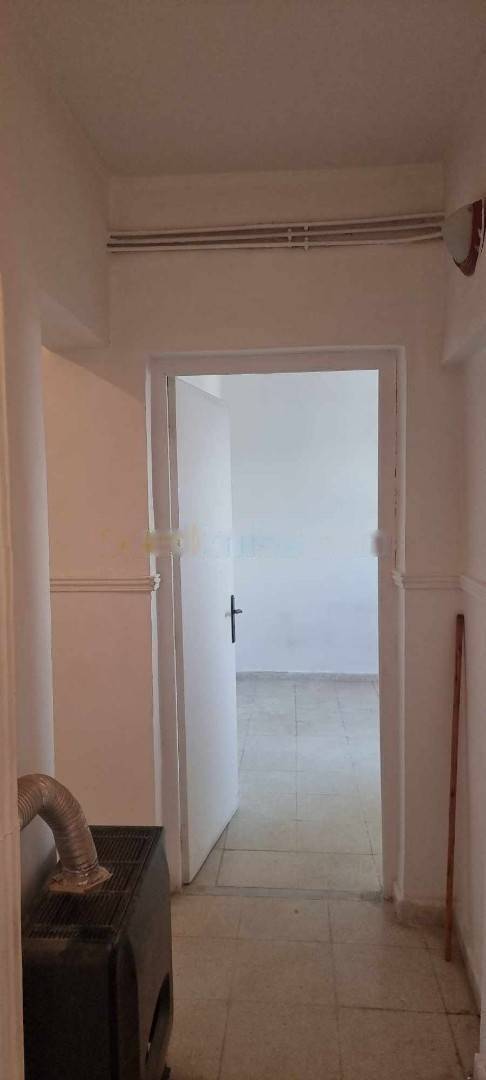 Location Appartement F3 Kouba